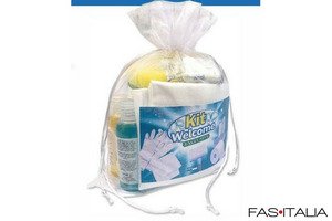 Kit pulizia per residence in sacchetto